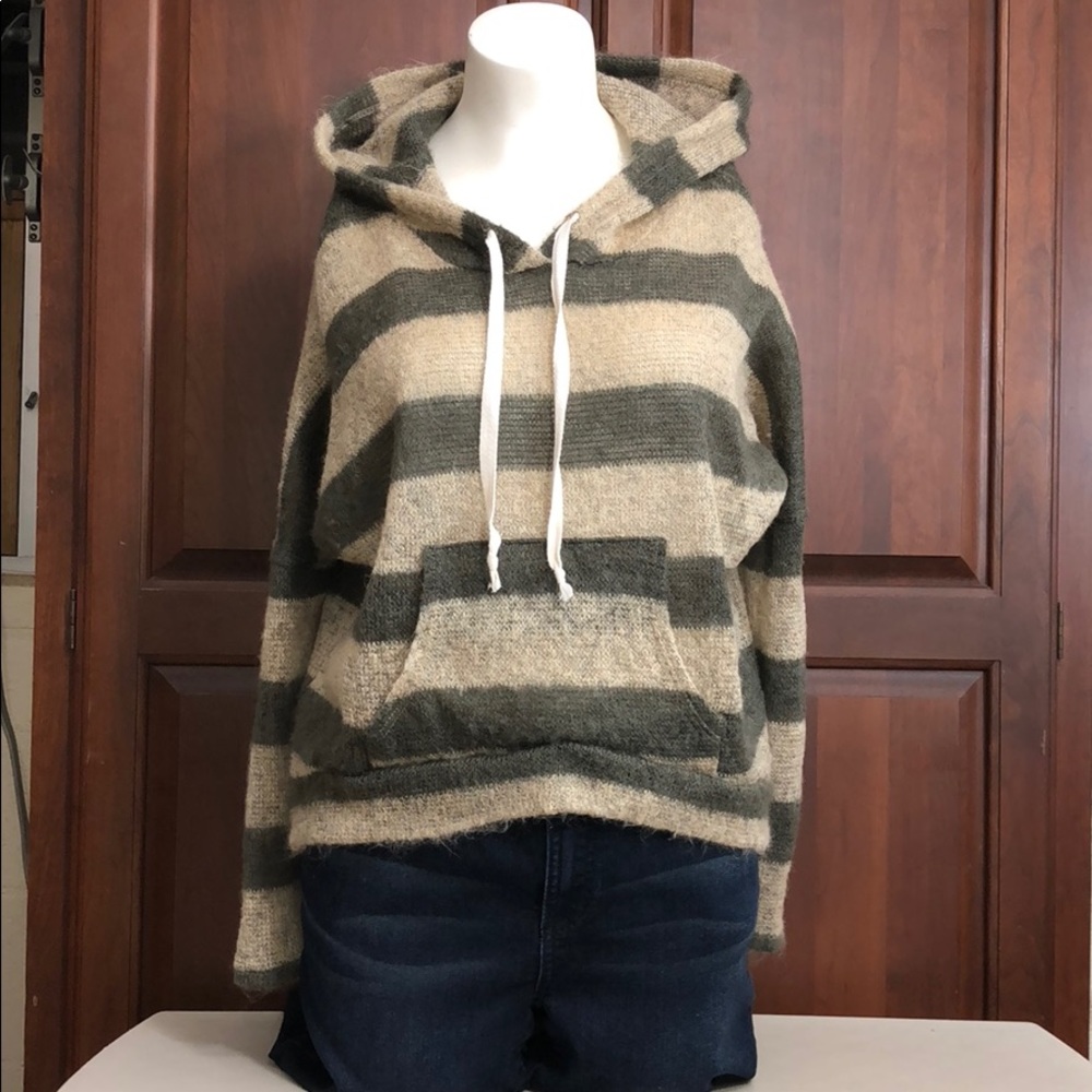 Aiden Y Striped Acrylic Hi-Low Hoodie Sweater